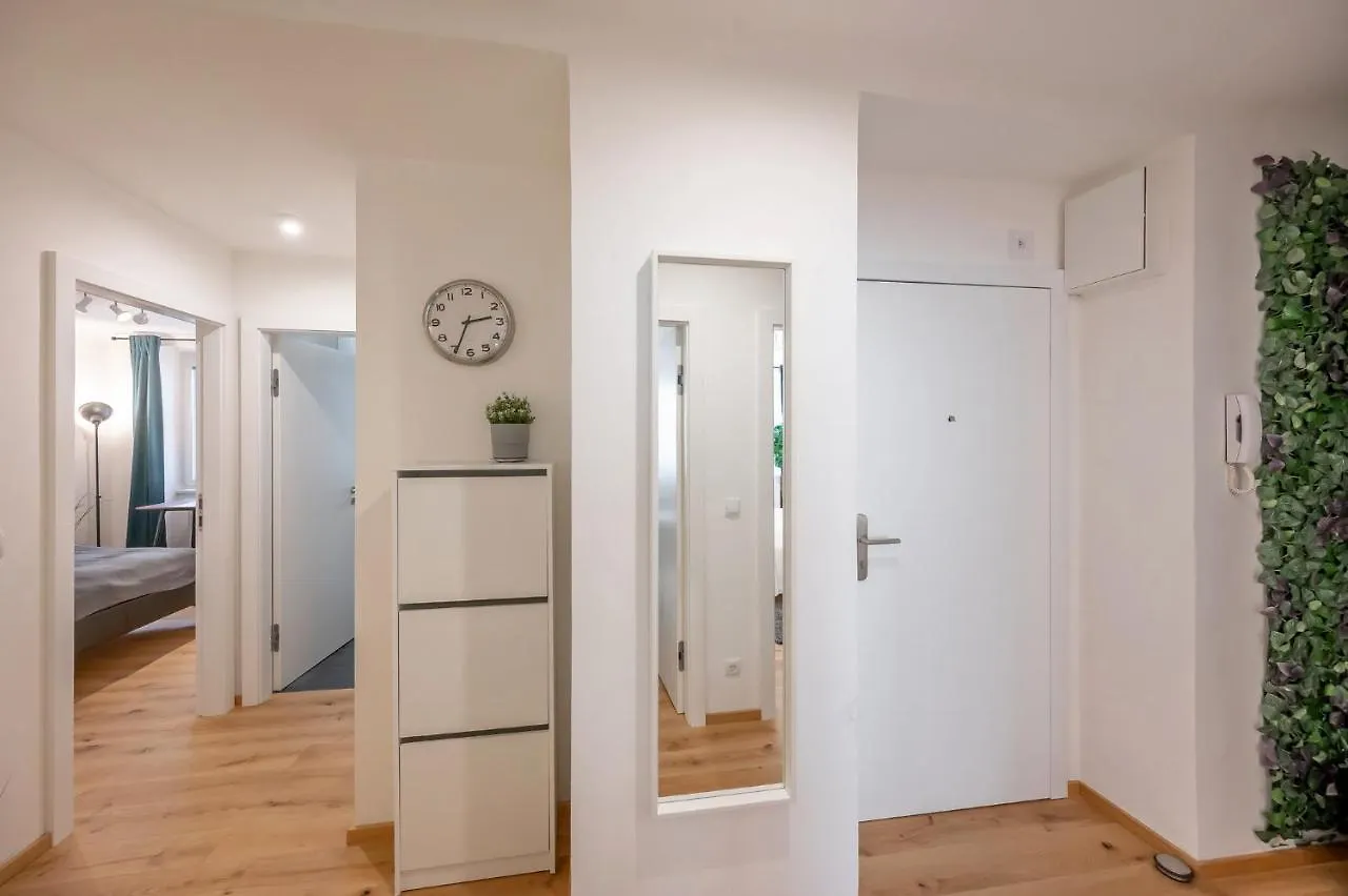 Modern City Center Apartment Vienna